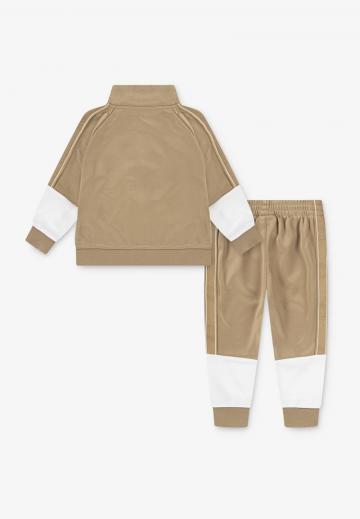 Набор одежды