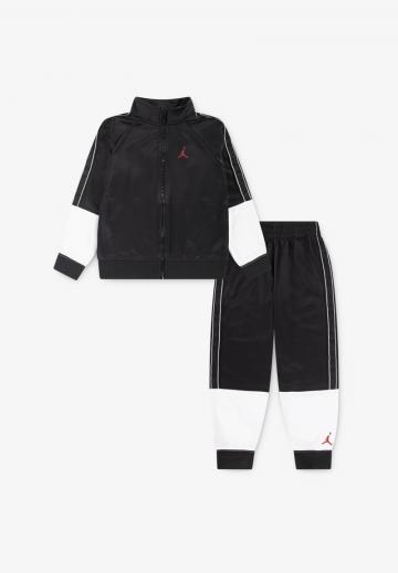 Набор одежды