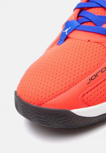 Баскетбольные кроссовки