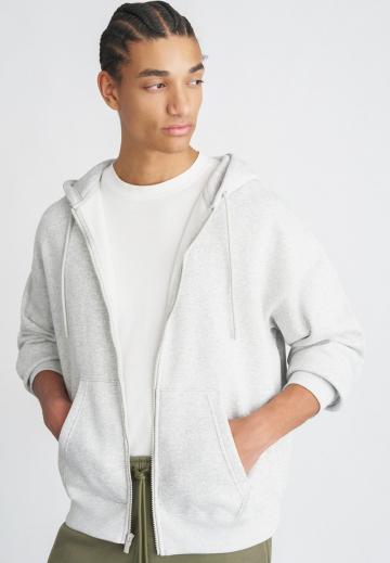 Спортивная кофта