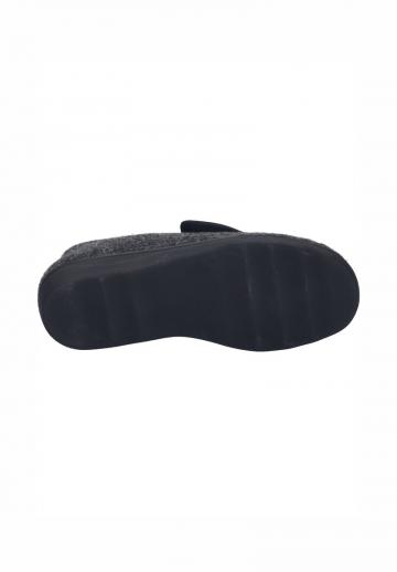 Сапожки на танкетке