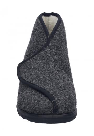 Сапожки на танкетке