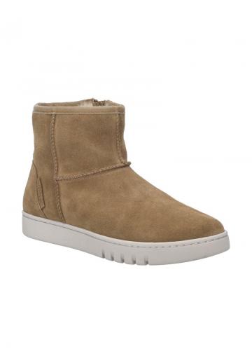 Зимние ботинки