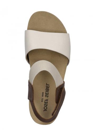 Босоножки на танкетке