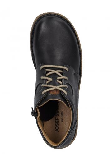 Ботинки на шнуровке