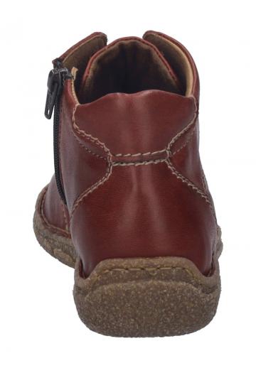 Ботинки на шнуровке