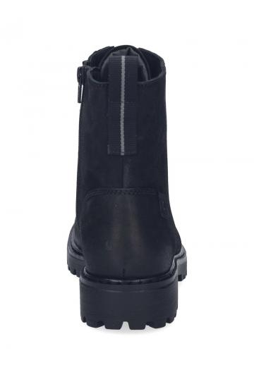 Ботинки на шнуровке