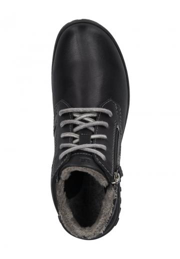 Зимние ботинки