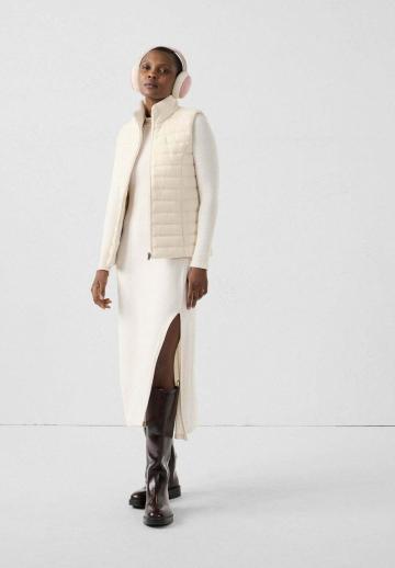 Пуховой жилет