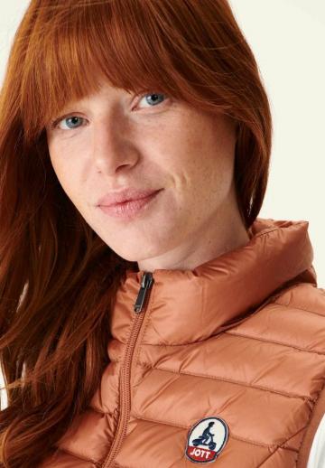 Пуховой жилет