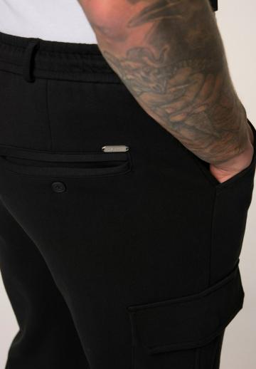 Брюки с накладными карманами