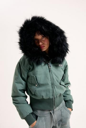 Зимняя куртка