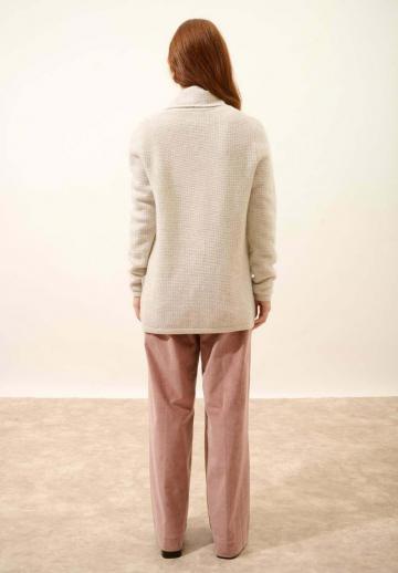 Длинный жилет