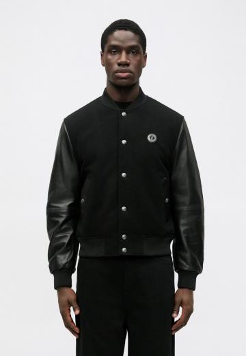 Куртка бомбер