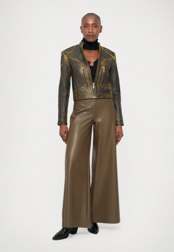 Байкерская куртка