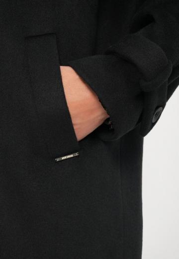 Шерстяное пальто