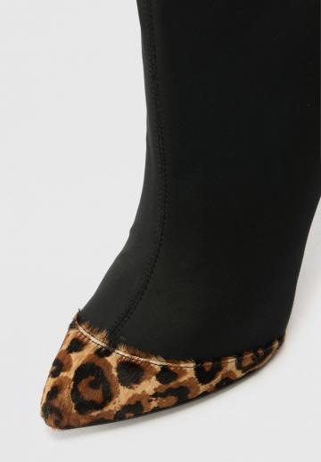 Высокие сапоги