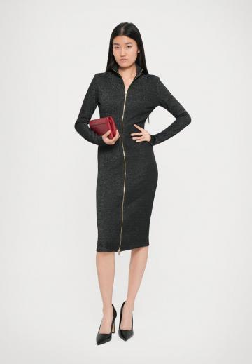 Платье футляр