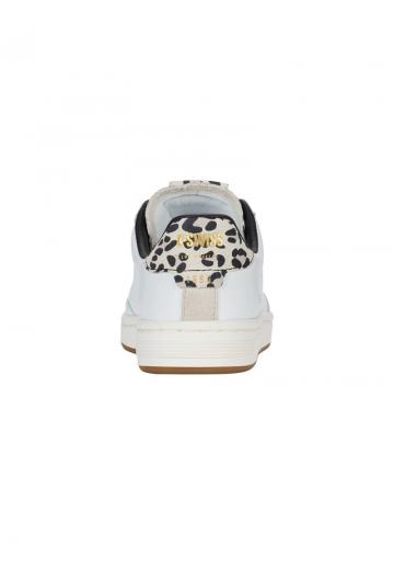 Гандбольные кроссовки