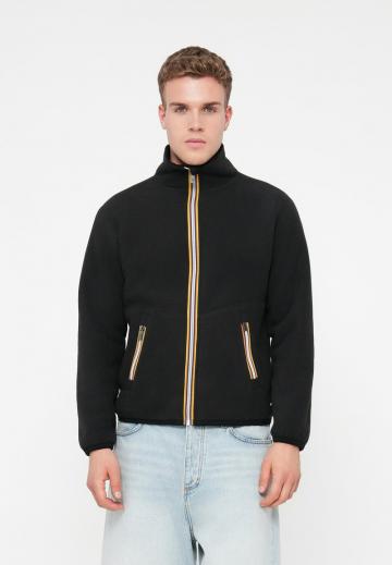 Флисовая куртка