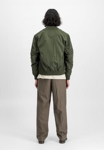 Куртка бомбер
