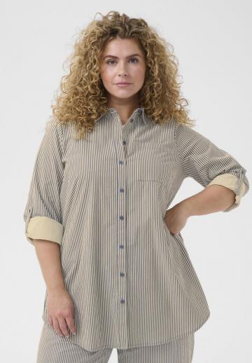 Длинная блузка