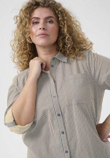 Длинная блузка