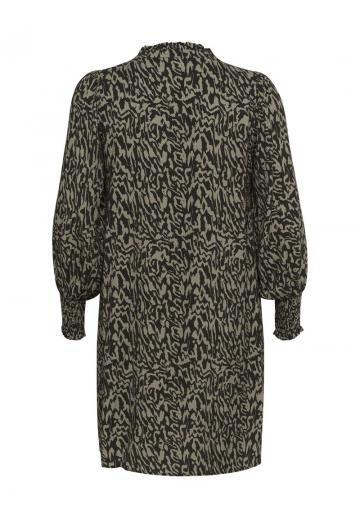 Вязаное платье