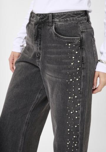 Свободные джинсы