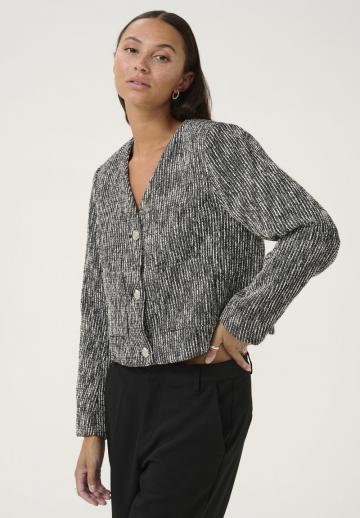 Короткая куртка