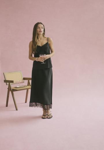 Топ на бретельках