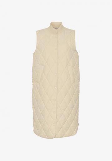 Длинный жилет