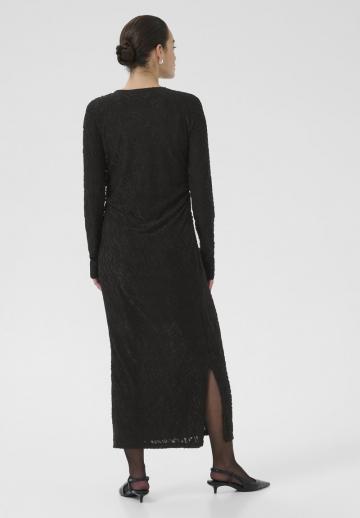 Вязаное платье