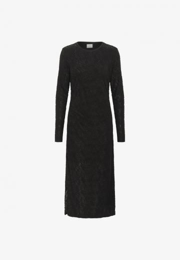 Вязаное платье