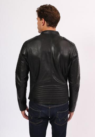 Кожаная куртка