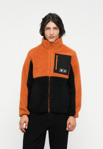 Флисовая куртка