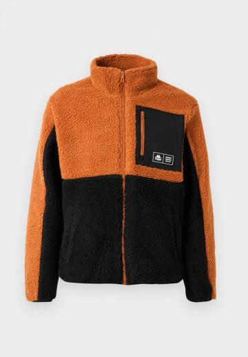 Флисовая куртка