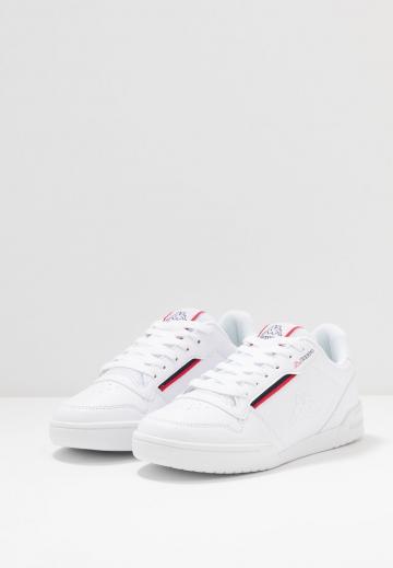 Тренировочные кроссовки