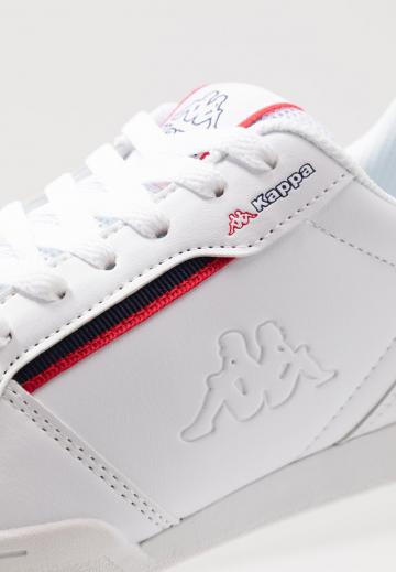 Тренировочные кроссовки