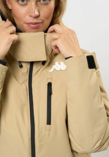 Спортивная куртка