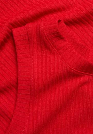 Вязаное платье