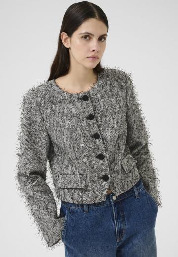 Короткая куртка