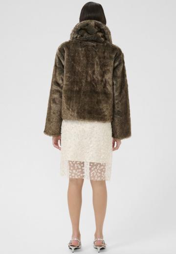 Зимняя куртка