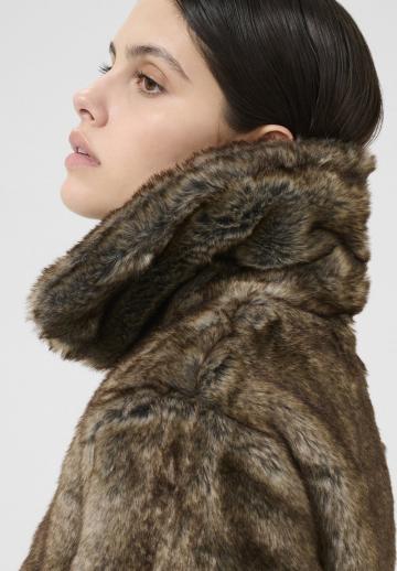 Зимняя куртка