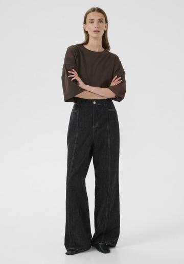 Клешеные джинсы