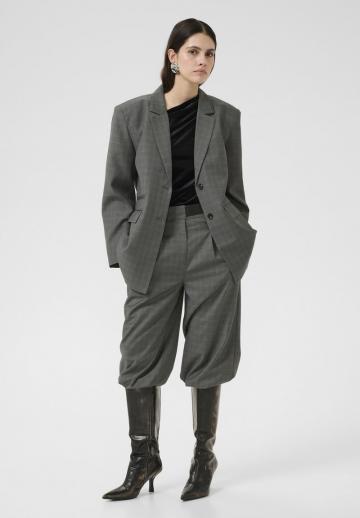 Длинный блейзер