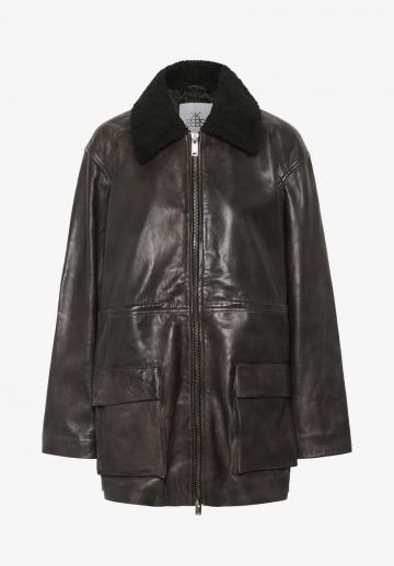 Кожаная куртка