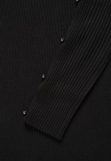 Платье футляр