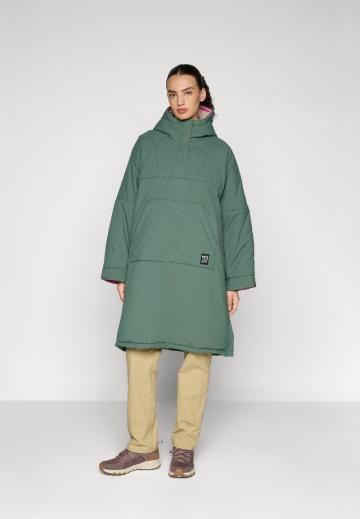 Спортивная куртка