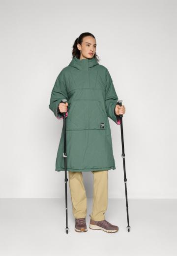 Спортивная куртка